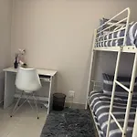 Modern 3 Bedroom Urban Getaway